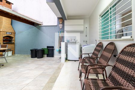 Casa à venda com 172m², 3 quartos e 3 vagasÁrea de serviço 