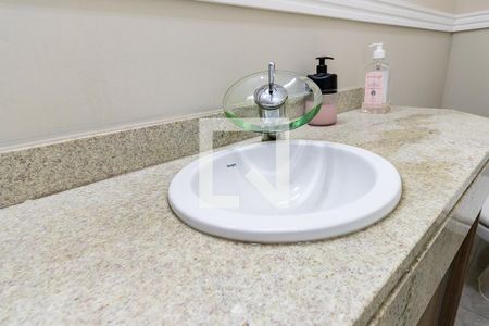 Casa à venda com 172m², 3 quartos e 3 vagasLavabo 