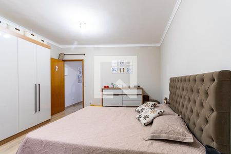 Casa à venda com 172m², 3 quartos e 3 vagasSuíte 1