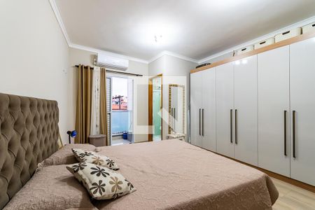 Casa à venda com 172m², 3 quartos e 3 vagasSuíte 1