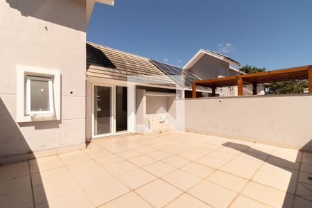 Casa de condomínio à venda com 241m², 3 quartos e 2 vagas Casa de condomínio à venda com 241m², 3 quartos e 2 vagasTerraço