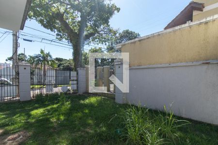 Casa de condomínio à venda com 241m², 3 quartos e 2 vagas Casa de condomínio à venda com 241m², 3 quartos e 2 vagasQuintal