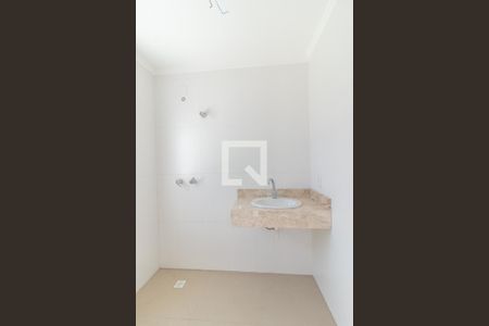 Casa de condomínio à venda com 241m², 3 quartos e 2 vagas Casa de condomínio à venda com 241m², 3 quartos e 2 vagasBanheiro