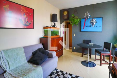 Sala de kitnet/studio para alugar com 1 quarto, 39m² em Lourdes, Belo Horizonte