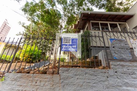 Casa para alugar com 407m², 1 quarto e sem vaga