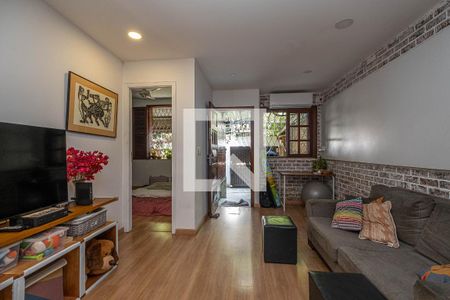 Sala 1 de casa à venda com 2 quartos, 200m² em Tijuca, Rio de Janeiro