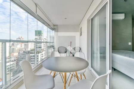 Varanda de kitnet/studio para alugar com 1 quarto, 41m² em Consolação, São Paulo