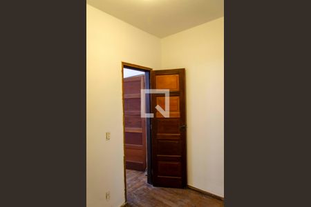 Casa à venda com 300m², 5 quartos e sem vaga Casa à venda com 300m², 5 quartos e sem vagaQuarto 2