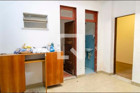 Casa à venda com 300m², 5 quartos e sem vaga Casa à venda com 300m², 5 quartos e sem vagaÁrea de Serviço