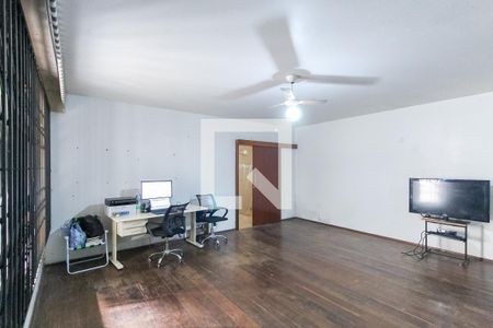 Casa à venda com 526m², 4 quartos e 5 vagasSuíte 1