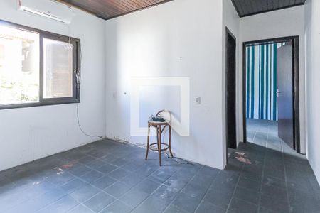 Casa à venda com 526m², 4 quartos e 5 vagasSala