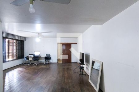 Casa à venda com 526m², 4 quartos e 5 vagasSuíte 1