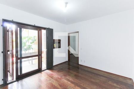 Casa à venda com 526m², 4 quartos e 5 vagasQuarto 2