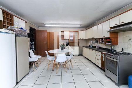 Casa à venda com 526m², 4 quartos e 5 vagasCozinha