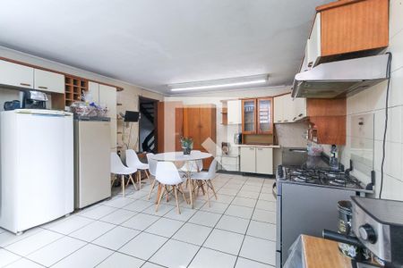 Casa à venda com 526m², 4 quartos e 5 vagasCozinha