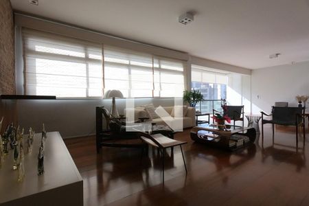 Sala de apartamento à venda com 3 quartos, 370m² em Real Parque, São Paulo