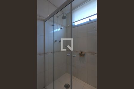 Apartamento à venda com 370m², 3 quartos e 5 vagasBanheiro da Suíte 2