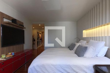 Apartamento à venda com 370m², 3 quartos e 5 vagasSuíte