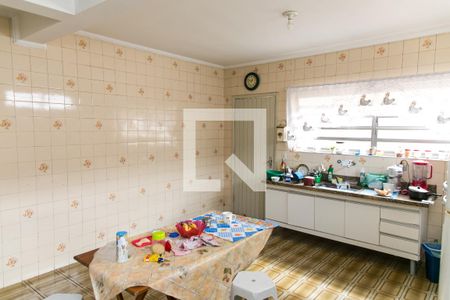 Casa à venda com 162m², 3 quartos e 2 vagasCozinha