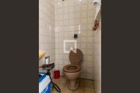 Casa à venda com 162m², 3 quartos e 2 vagasBanheiro de Serviço