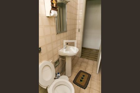 Casa à venda com 162m², 3 quartos e 2 vagasBanheiro 2