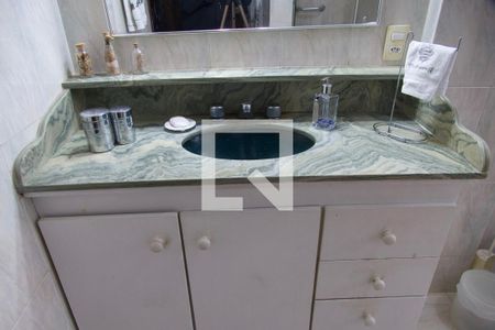 Apartamento à venda com 490m², 4 quartos e 1 vagaBanheiro social 