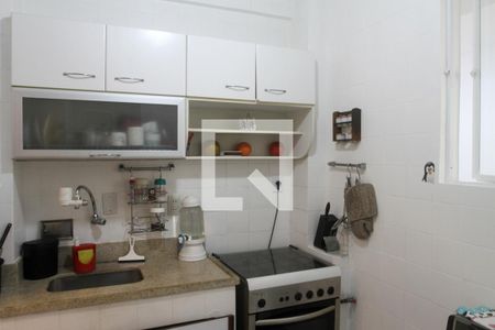 Apartamento à venda com 75m², 2 quartos e 1 vaga Apartamento à venda com 75m², 2 quartos e 1 vagaCozinha