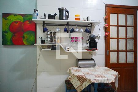 Apartamento para alugar com 76m², 2 quartos e sem vagaCozinha