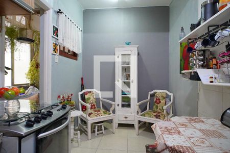 Apartamento para alugar com 76m², 2 quartos e sem vagaCozinha
