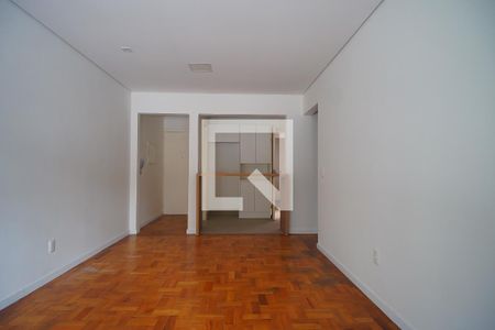 Sala de apartamento para alugar com 3 quartos, 67m² em São João, Porto Alegre