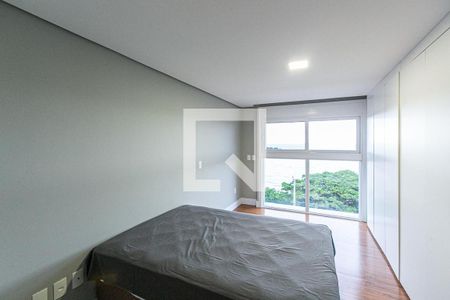 Quarto 1 de apartamento à venda com 3 quartos, 351m² em Vila Assunção, Porto Alegre