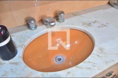 Apartamento à venda com 110m², 3 quartos e 2 vagasBanheiro suíte