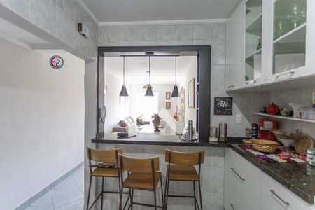 Apartamento à venda com 83m², 2 quartos e sem vagaCozinha