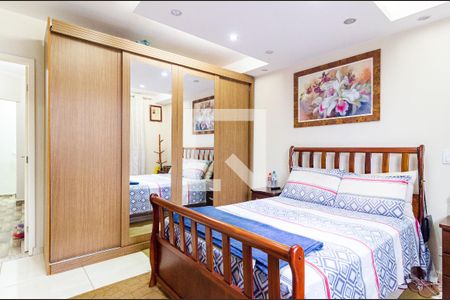 Casa à venda com 187m², 5 quartos e 2 vagasSuíte