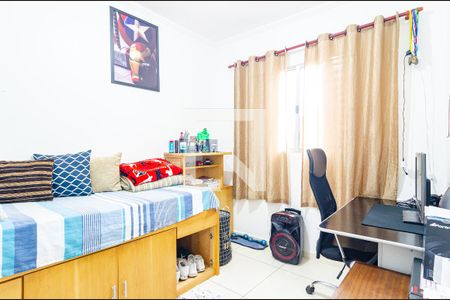 Casa à venda com 187m², 5 quartos e 2 vagasQuarto 2