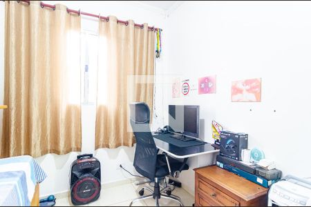 Casa à venda com 187m², 5 quartos e 2 vagasQuarto 2