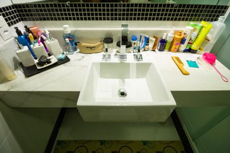 Apartamento para alugar com 58m², 1 quarto e sem vagaBanheiro