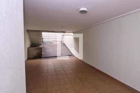 Casa à venda com 318m², 3 quartos e 4 vagas Casa à venda com 318m², 3 quartos e 4 vagasGaragem