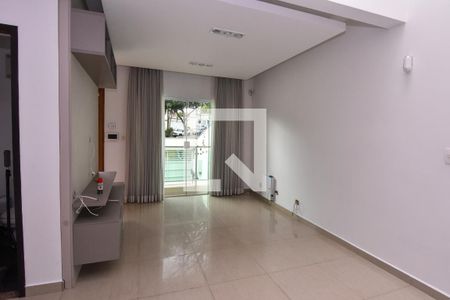 Sala de Estar de casa à venda com 3 quartos, 318m² em Vila Formosa, São Paulo