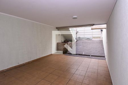 Casa à venda com 318m², 3 quartos e 4 vagas Casa à venda com 318m², 3 quartos e 4 vagasGaragem
