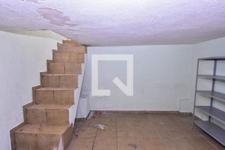 Casa à venda com 318m², 3 quartos e 4 vagas Casa à venda com 318m², 3 quartos e 4 vagasQuintal