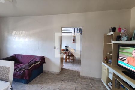 Sala de TV de casa à venda com 3 quartos, 130m² em Santos Dumont, São Leopoldo