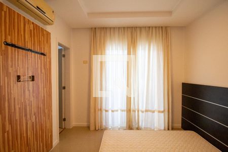 Casa de condomínio à venda com 540m², 4 quartos e sem vaga Casa de condomínio à venda com 540m², 4 quartos e sem vagaSuíte 2