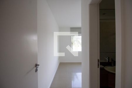 Casa de condomínio à venda com 540m², 4 quartos e sem vaga Casa de condomínio à venda com 540m², 4 quartos e sem vagaSuíte 3