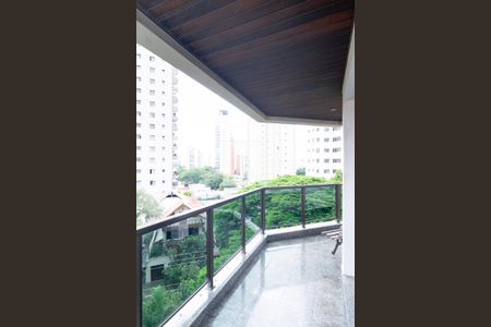 Varanda de apartamento à venda com 3 quartos, 180m² em Vila Congonhas, São Paulo