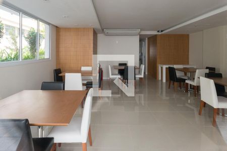 Apartamento para alugar com 56m², 2 quartos e 1 vagaÁrea comum