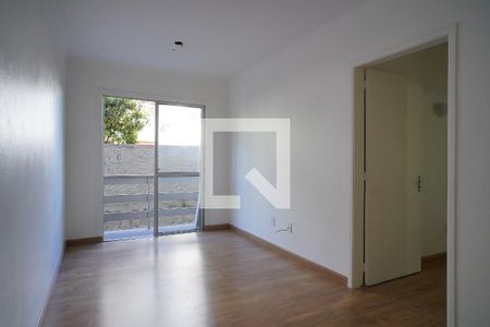 Sala de apartamento à venda com 3 quartos, 77m² em Passo D’areia, Porto Alegre