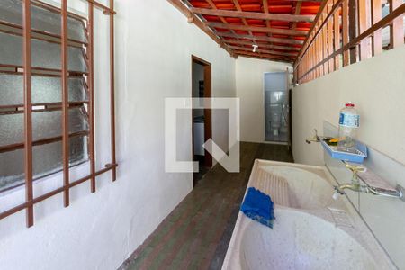 Casa à venda com 180m², 3 quartos e 3 vagasÁrea de Serviço