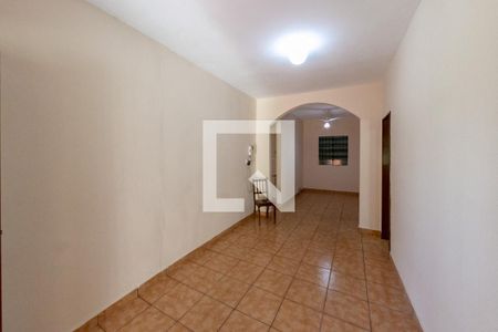 Sala de casa à venda com 3 quartos, 180m² em Conjunto Água Branca Contagem , Contagem