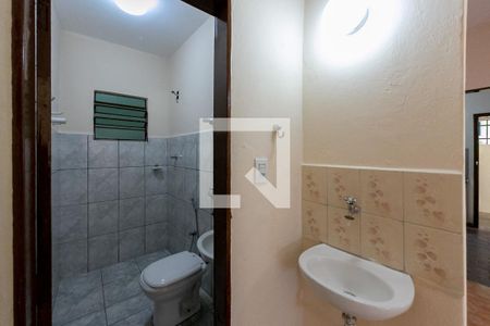 Casa à venda com 180m², 3 quartos e 3 vagasBanheiro Social